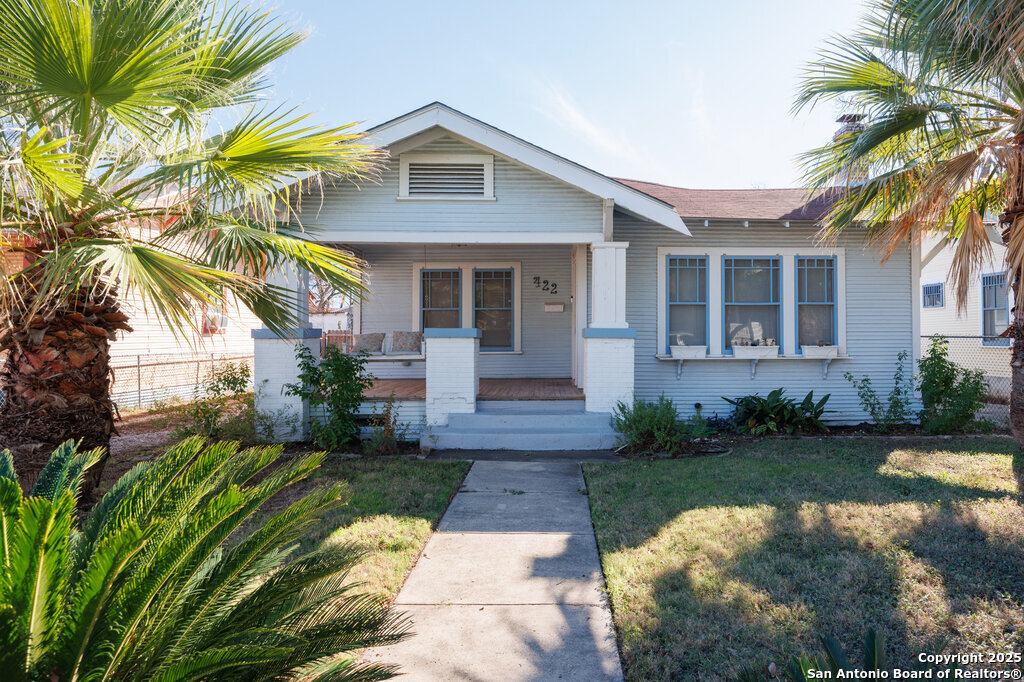 422 E French Place San Antonio TX 78212