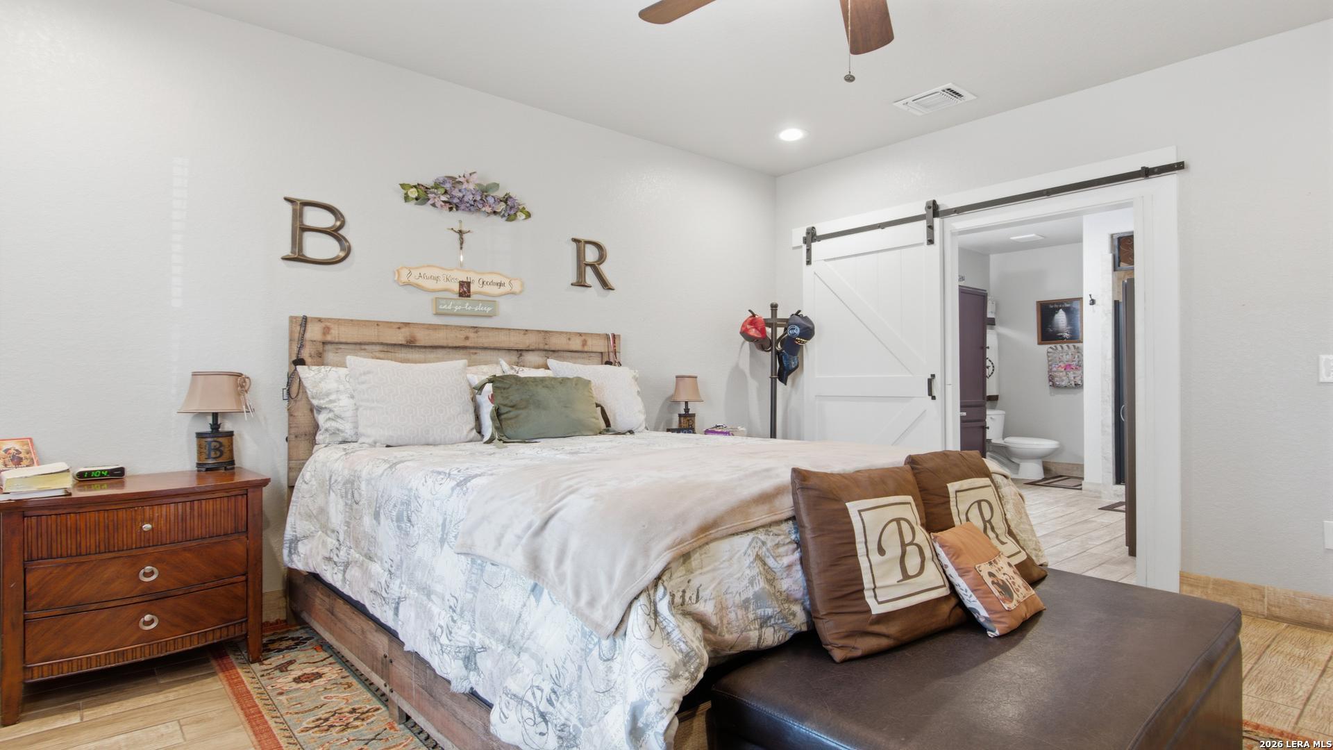 744 Crestview Floresville TX 78114