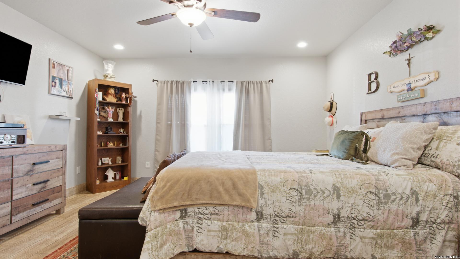 744 Crestview Floresville TX 78114