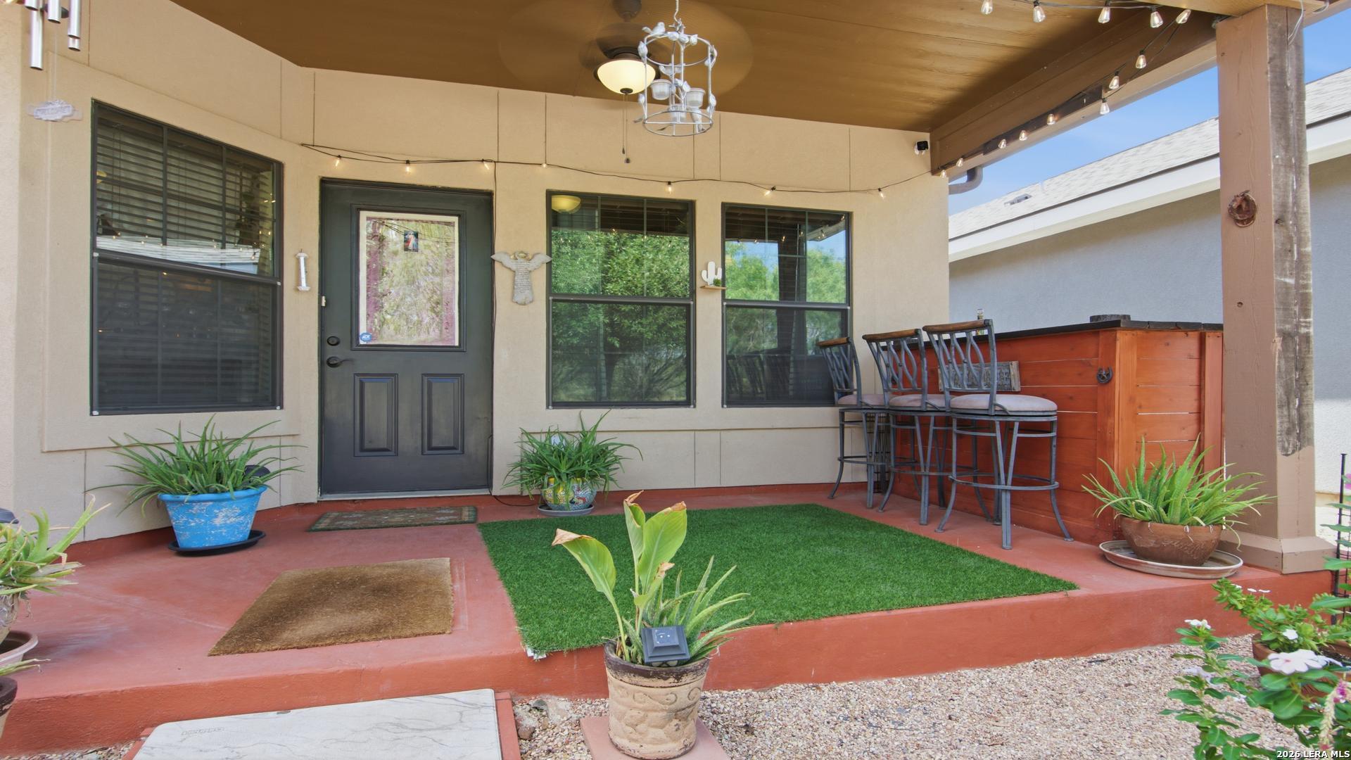 744 Crestview Floresville TX 78114