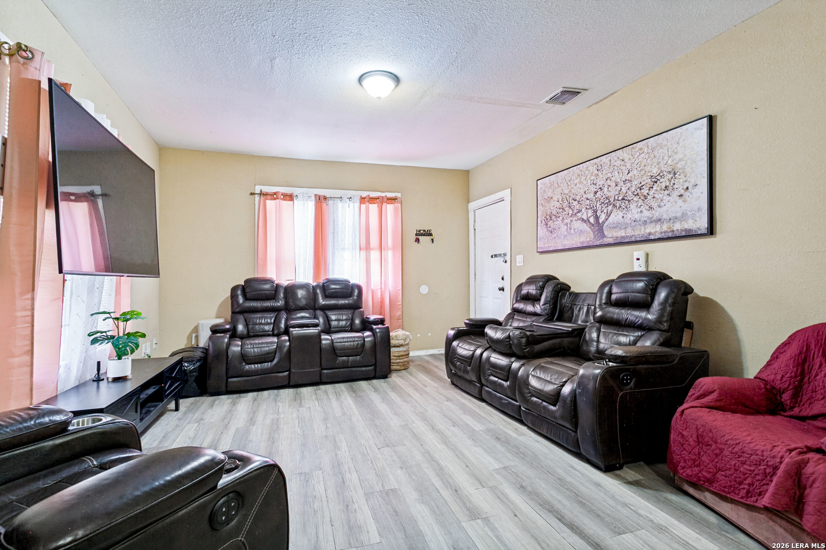 522 E Whittier Street San Antonio TX 78210