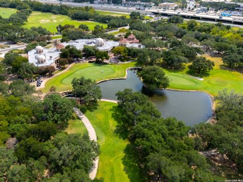 15 Vineyard Drive San Antonio TX 78257