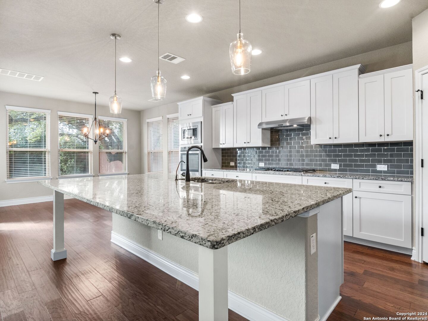 102 Alder Woods Boerne TX 78006