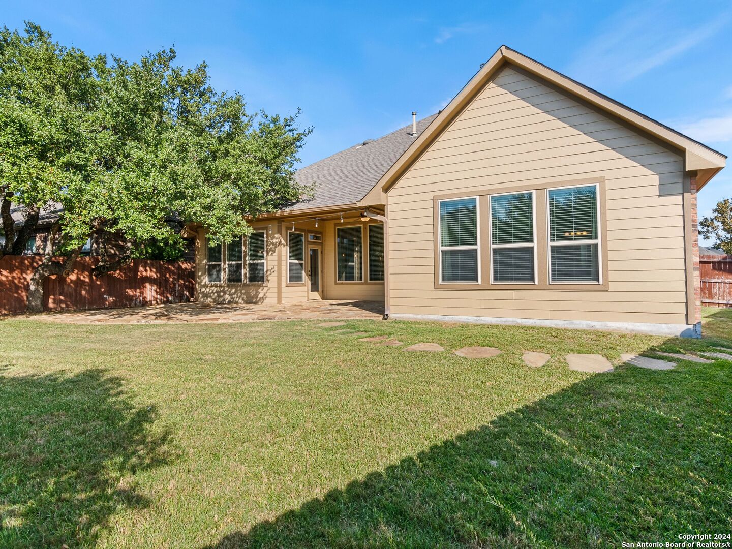 102 Alder Woods Boerne TX 78006