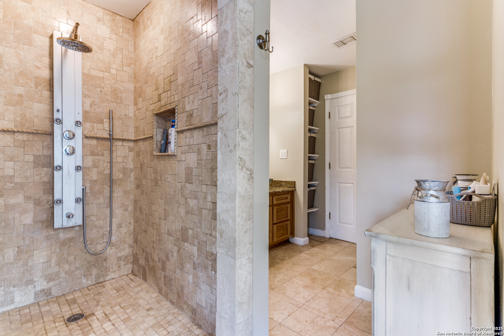 9106 Saddle Trail San Antonio TX 78255