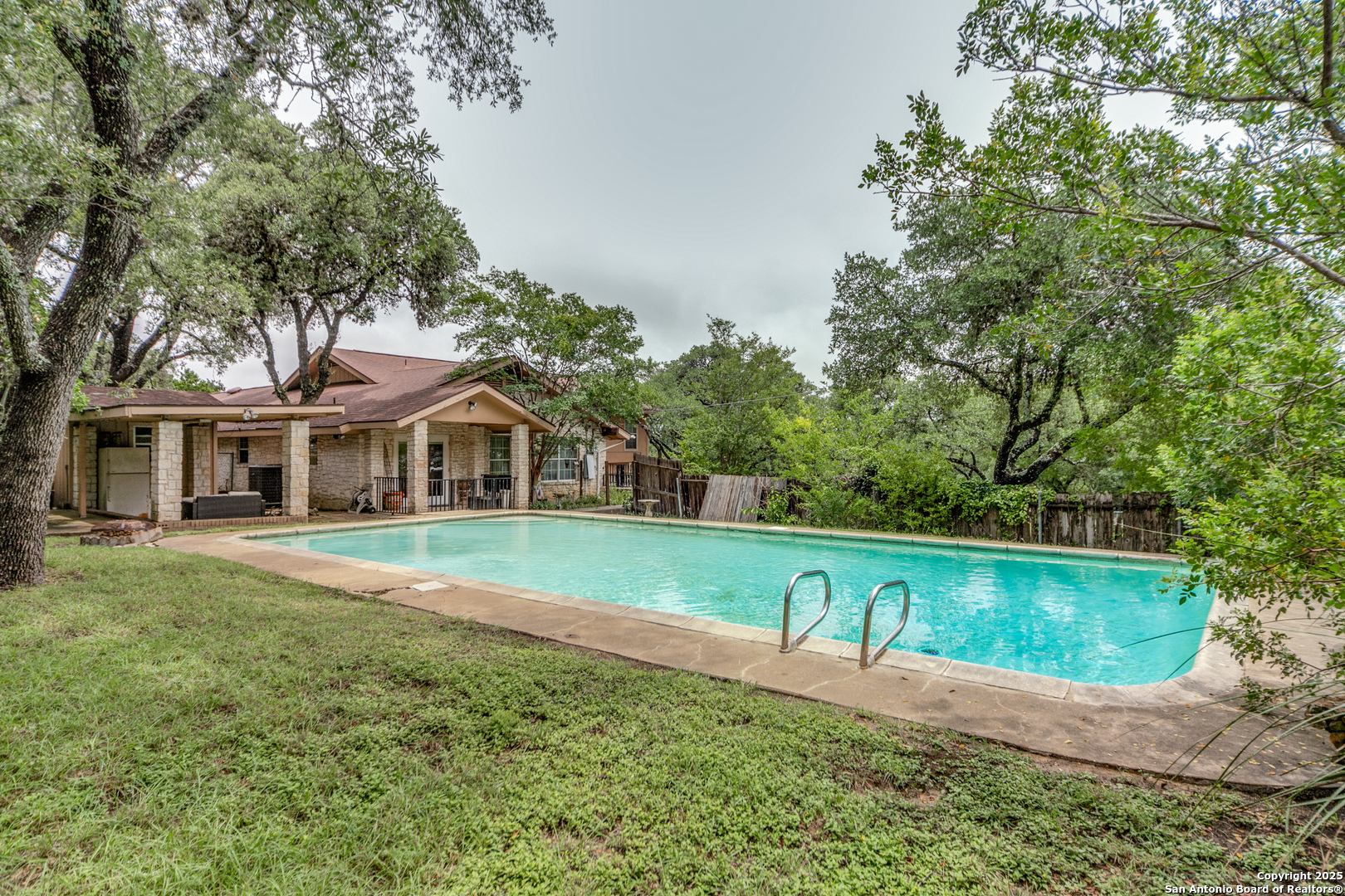 9106 Saddle Trail San Antonio TX 78255
