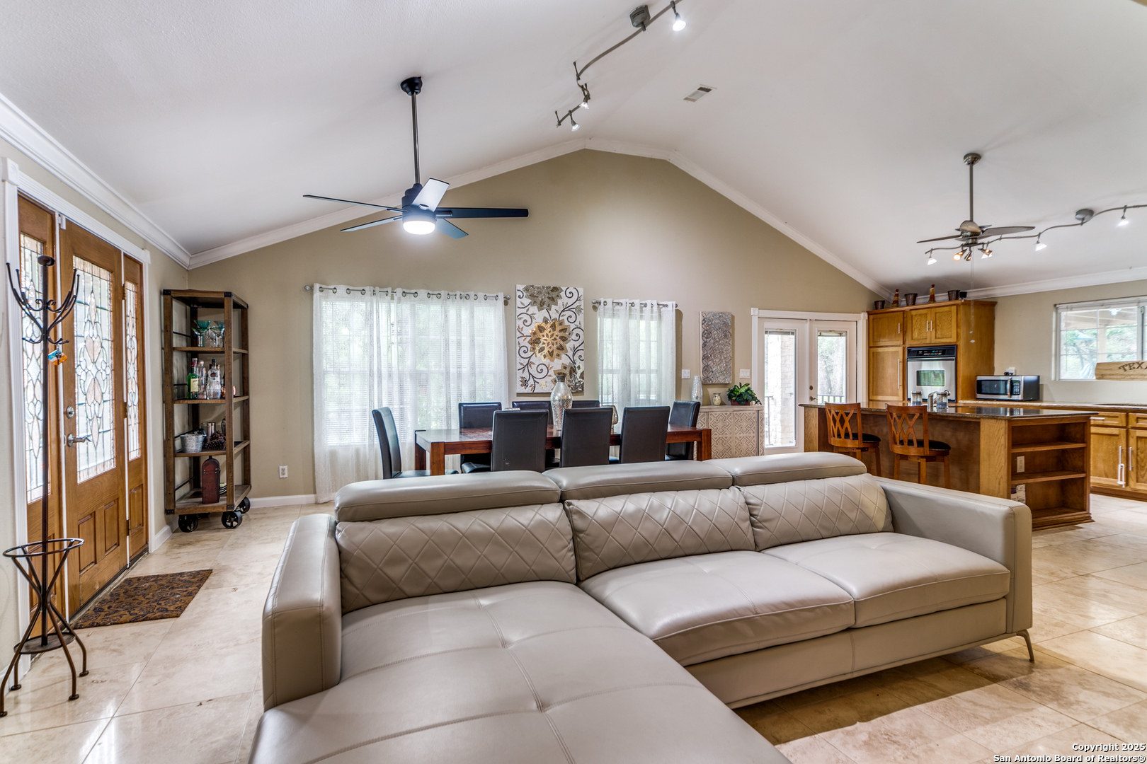 9106 Saddle Trail San Antonio TX 78255