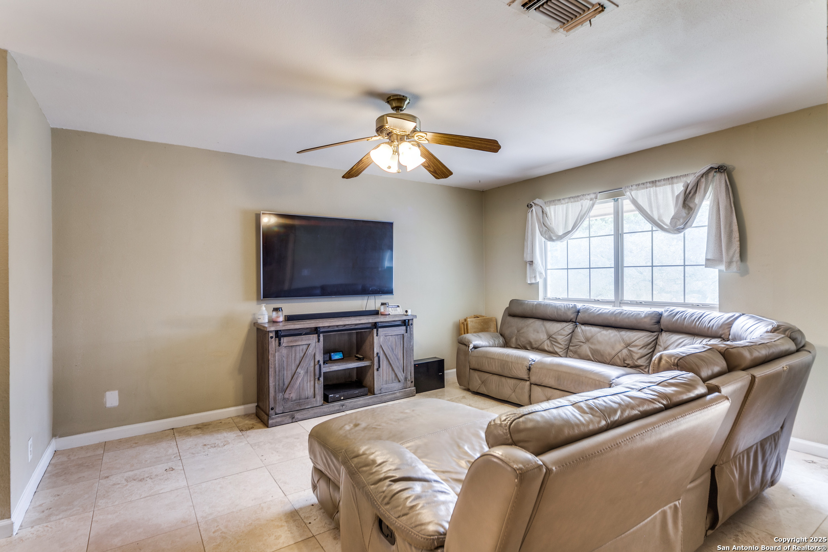 9106 Saddle Trail San Antonio TX 78255
