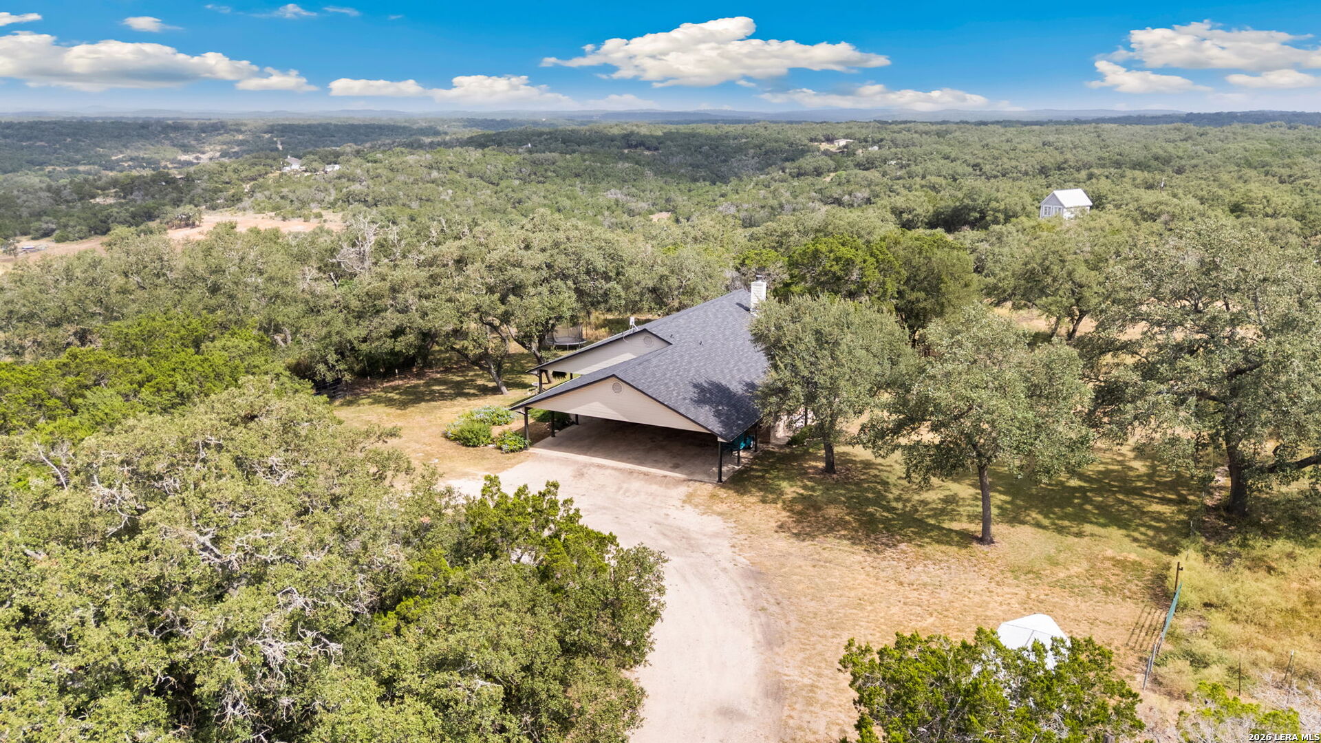 218 County Road 3501 Mico TX 78056