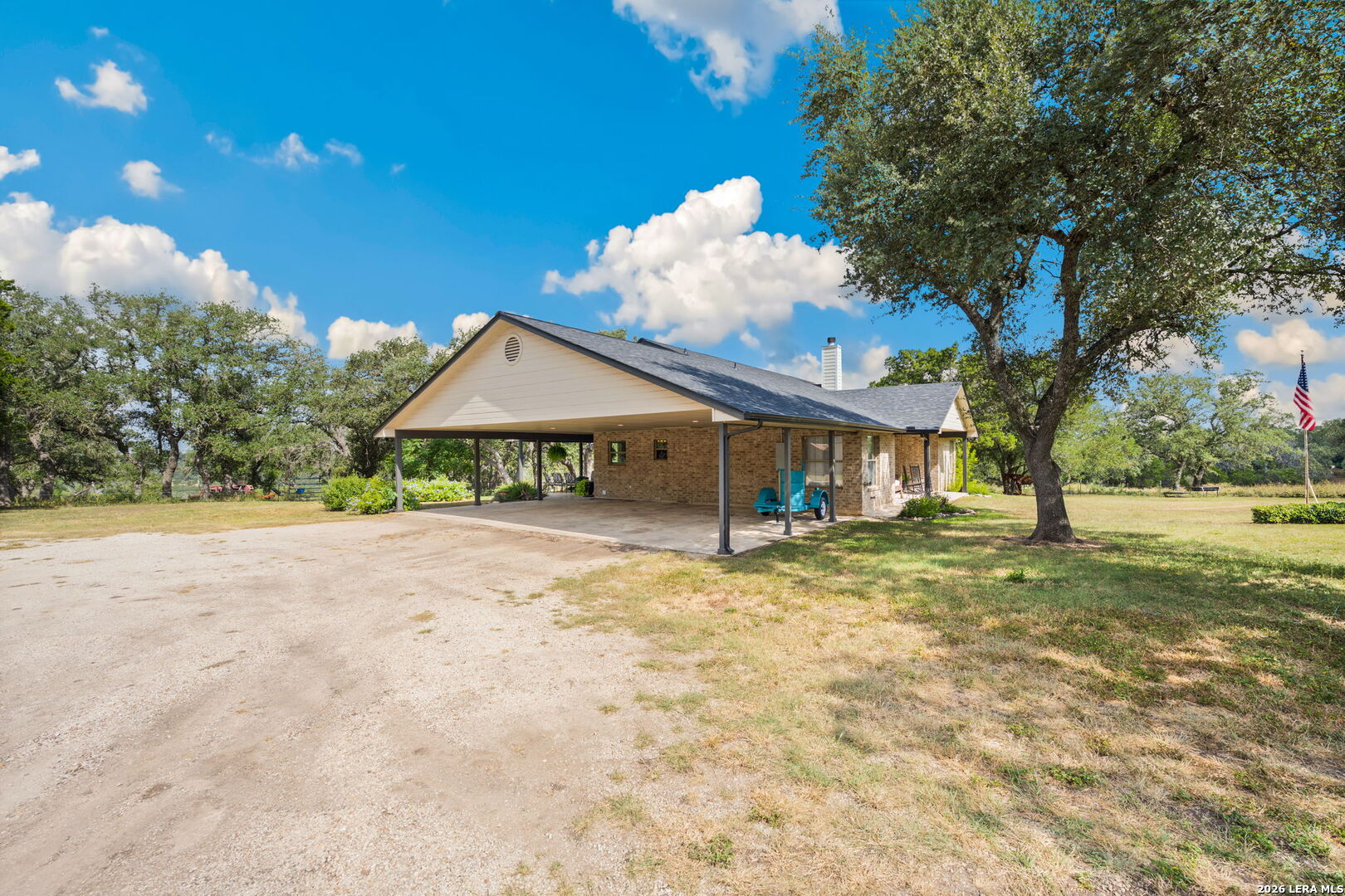218 County Road 3501 Mico TX 78056