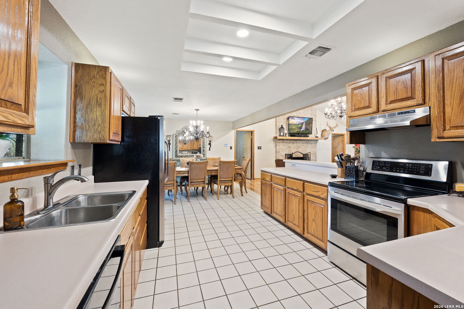 218 County Road 3501 Mico TX 78056