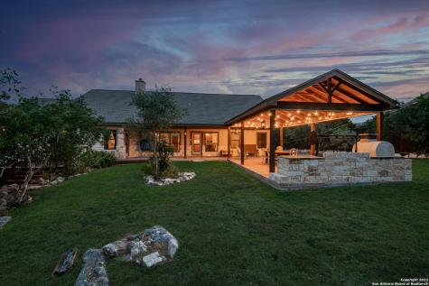 217 County Road 2812 Mico TX 78056