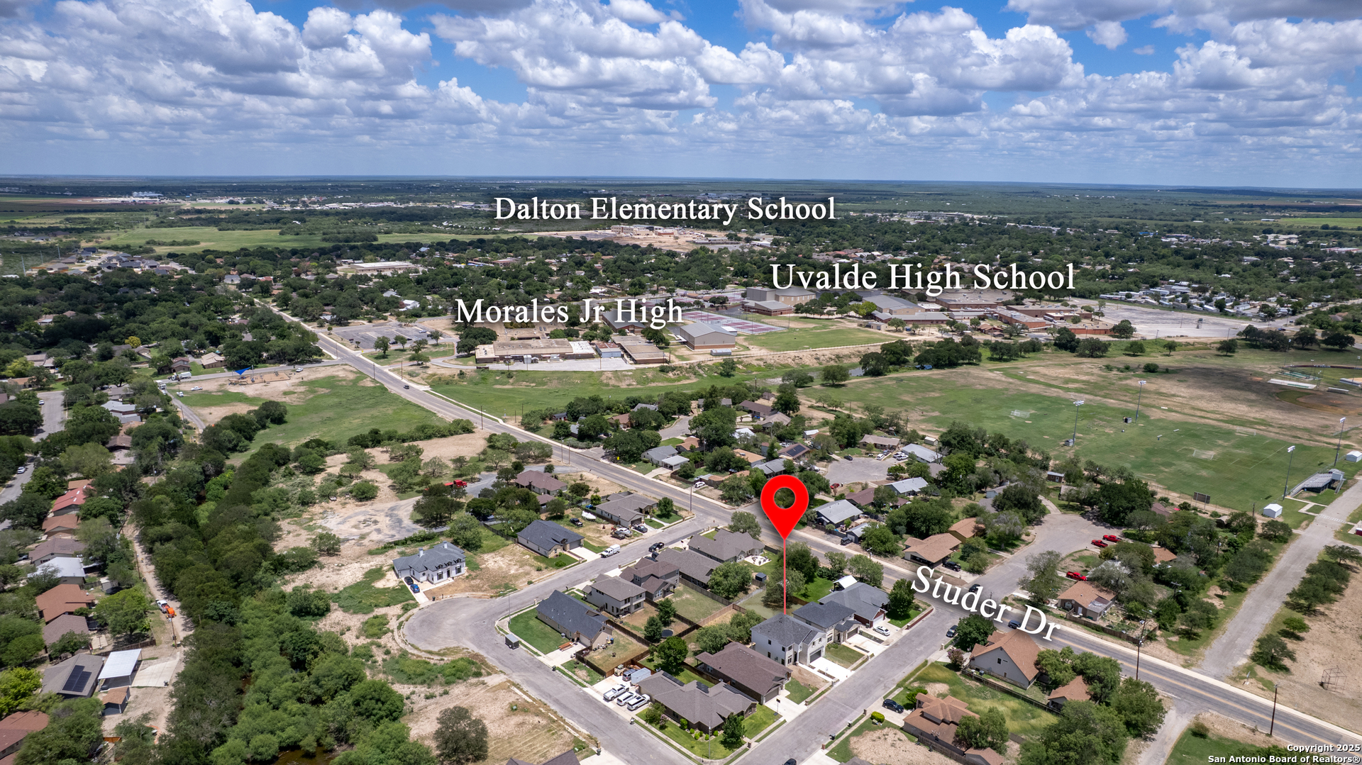 6 Rio Seco Uvalde TX 78801