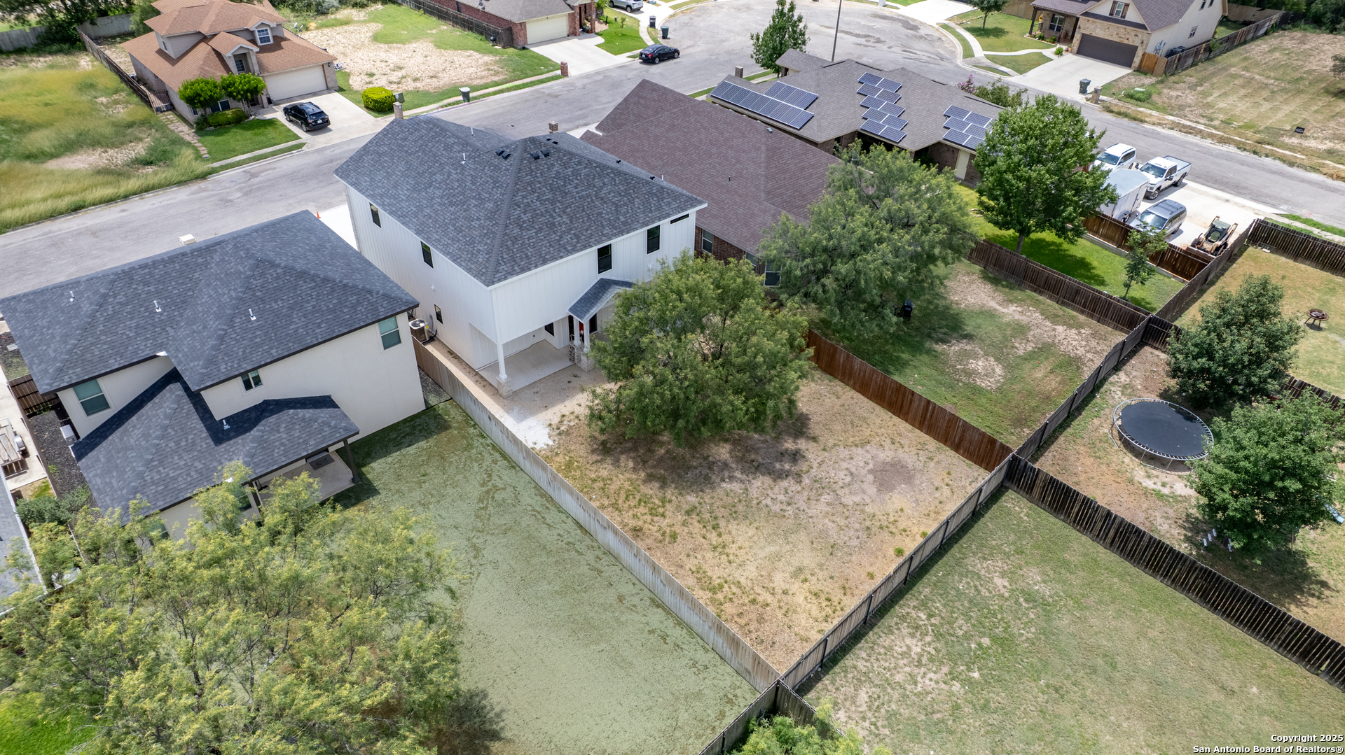 6 Rio Seco Uvalde TX 78801
