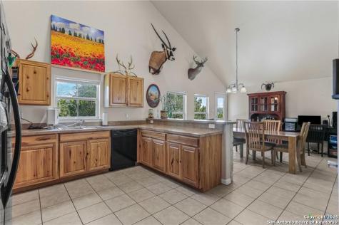 5465 Chimney Rock Canyon Lake TX 78133