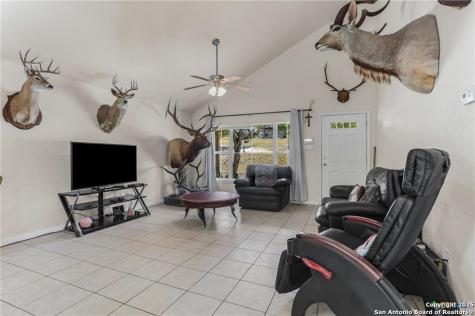 5465 Chimney Rock Canyon Lake TX 78133