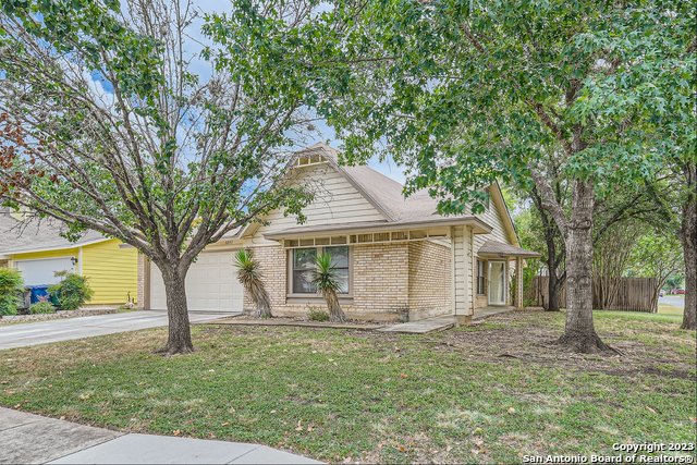 6803 Country Hill San Antonio TX 78240