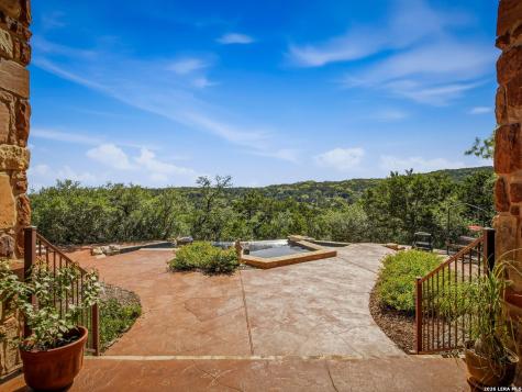 14950 Iron Horse Way Helotes TX 78023
