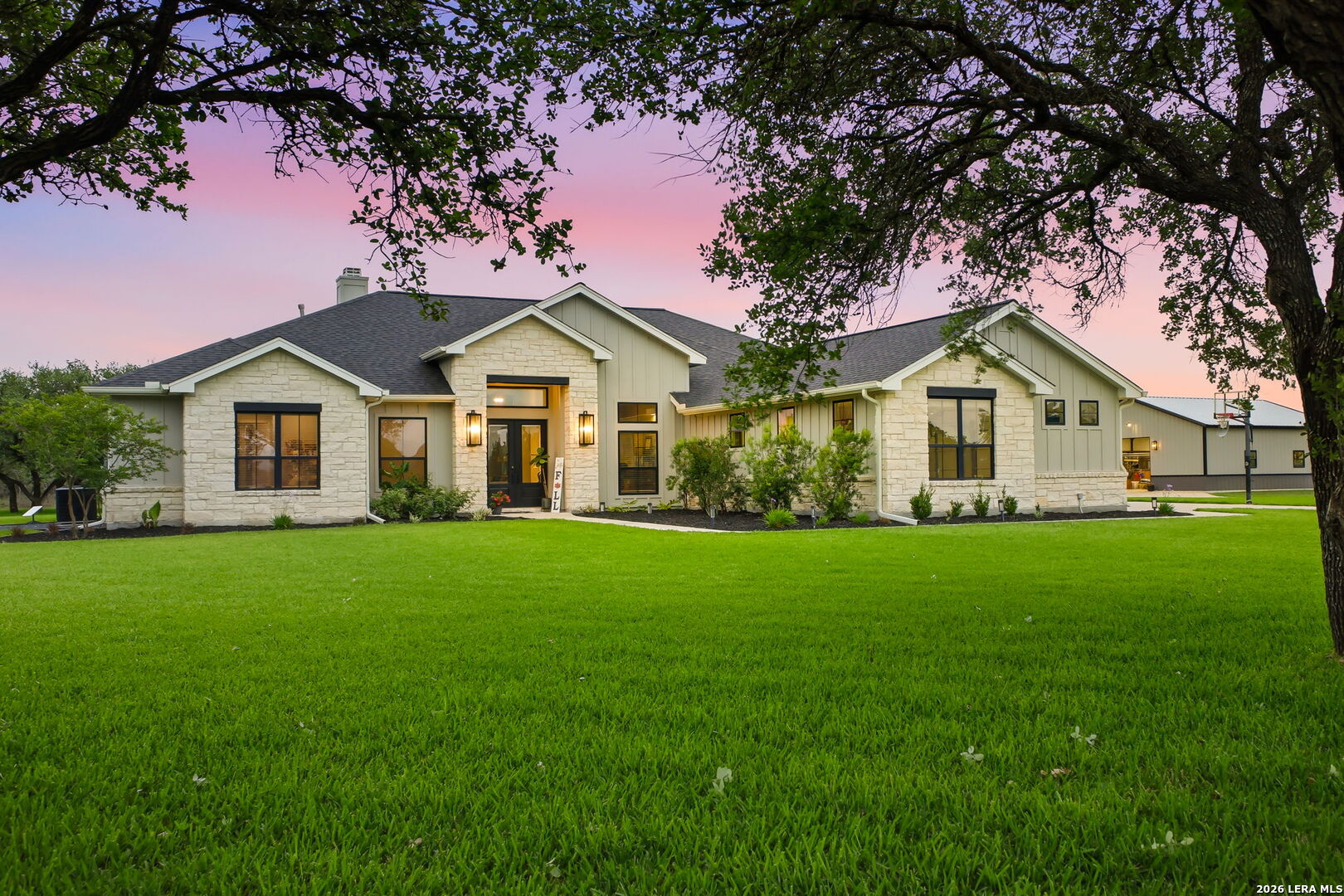 131 Wright Creek Road Victoria TX 77905
