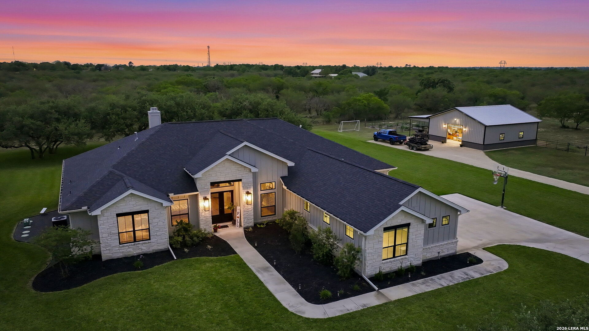 131 Wright Creek Road Victoria TX 77905