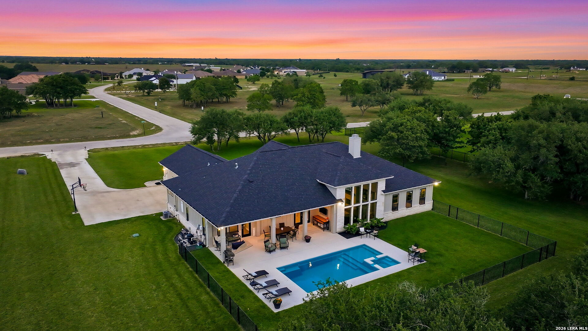 131 Wright Creek Road Victoria TX 77905