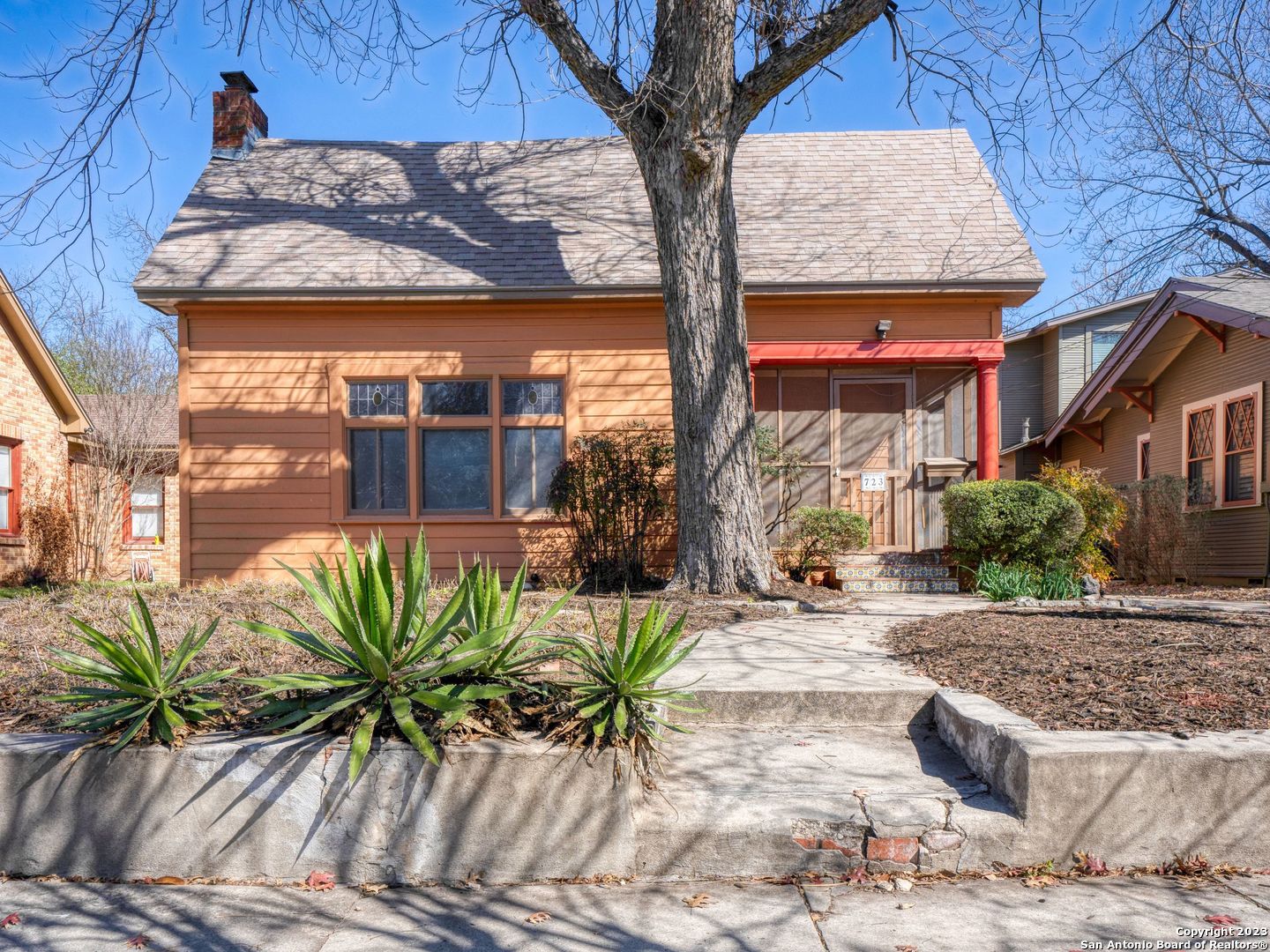 723 E Woodlawn Avenue San Antonio TX 78212