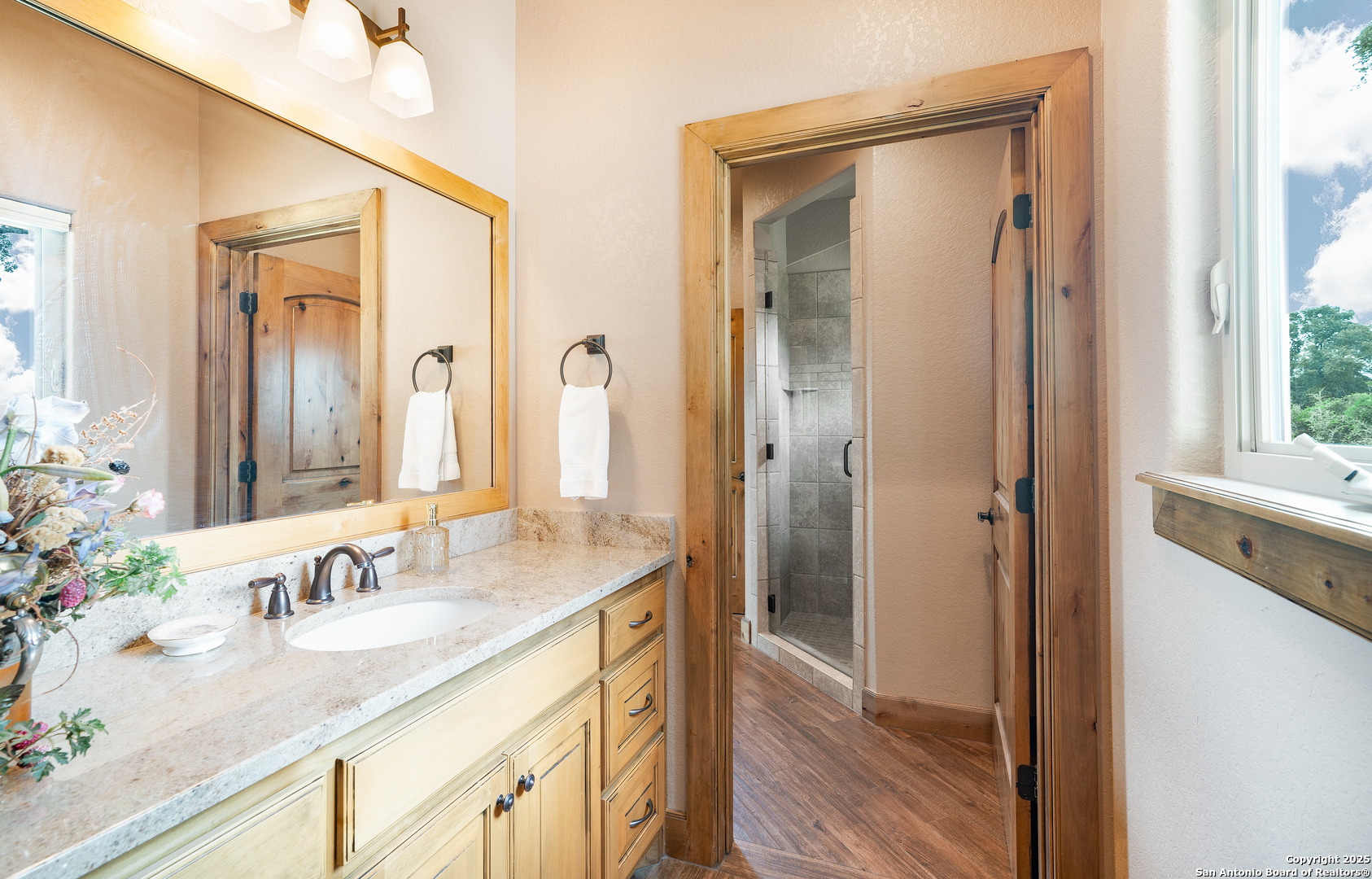 3911 Kite Drive E Kerrville TX 78028