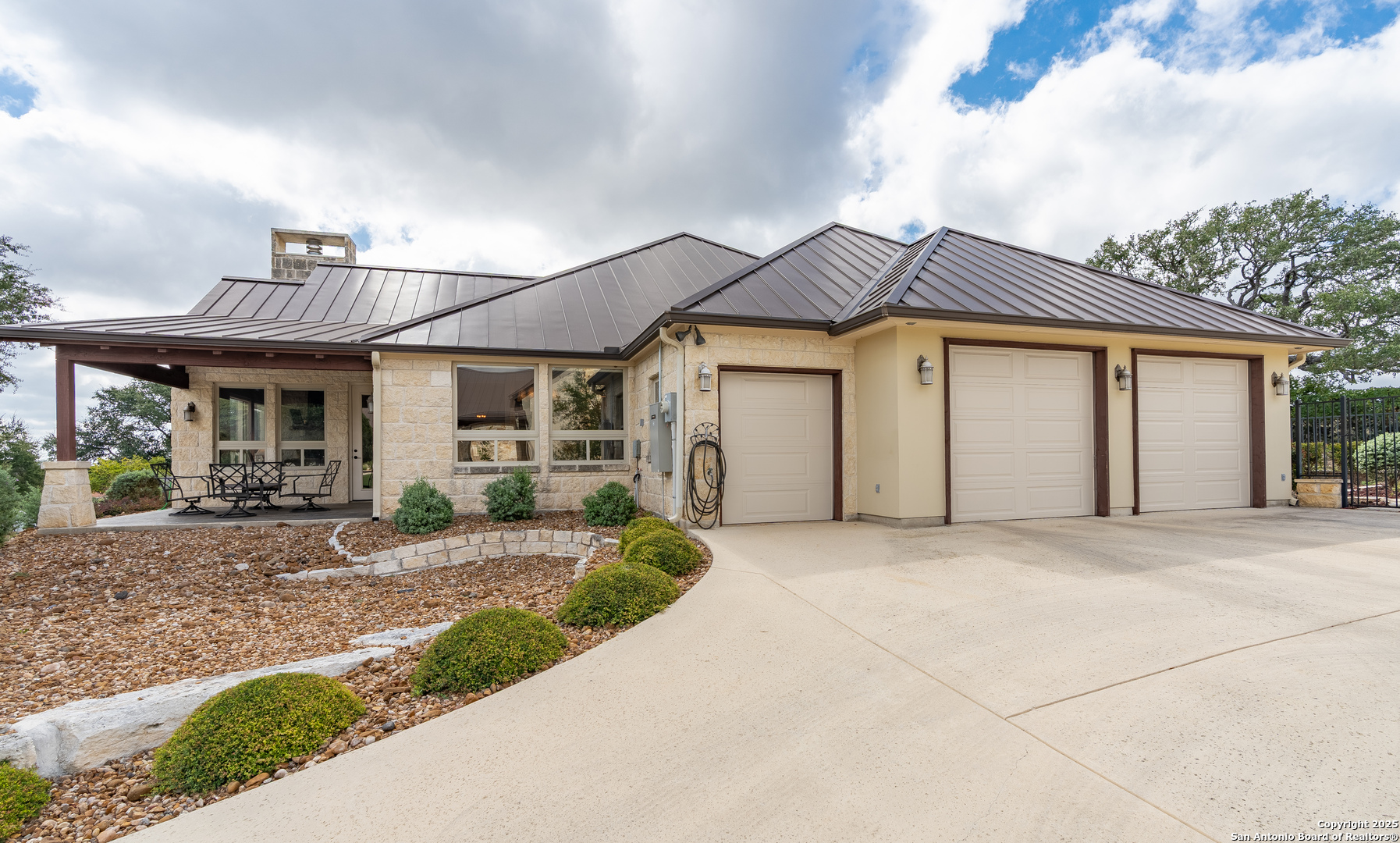 3911 Kite Drive E Kerrville TX 78028