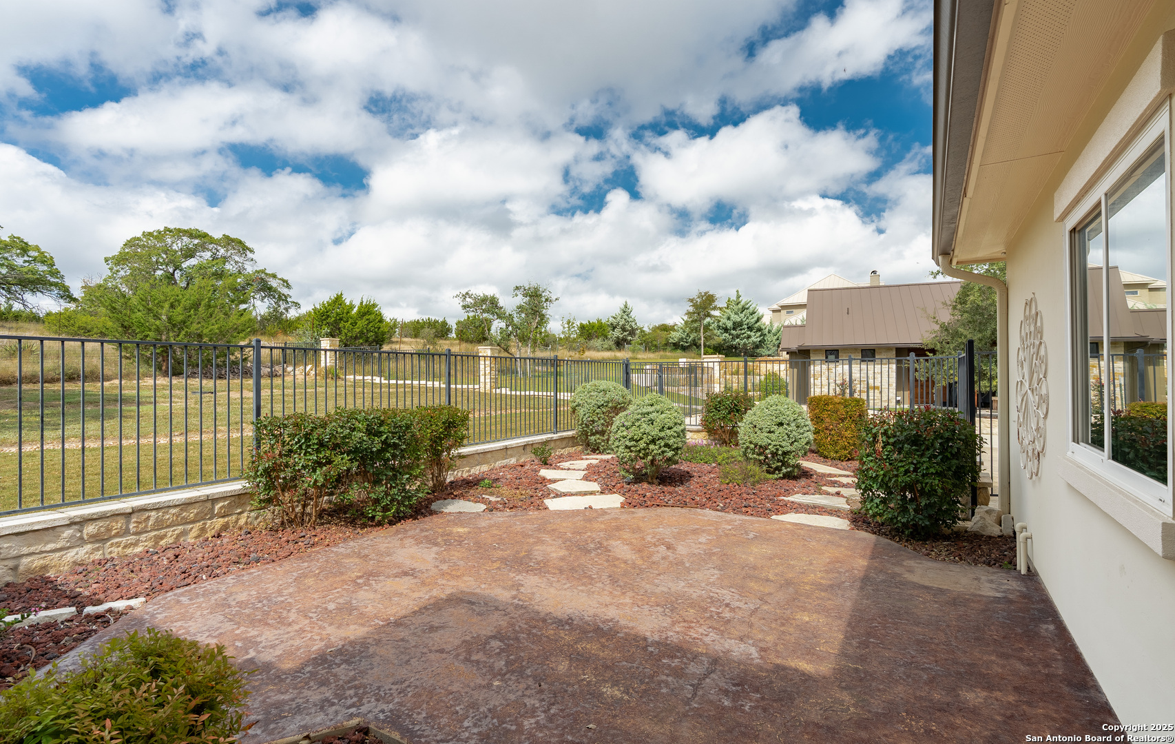 3911 Kite Drive E Kerrville TX 78028