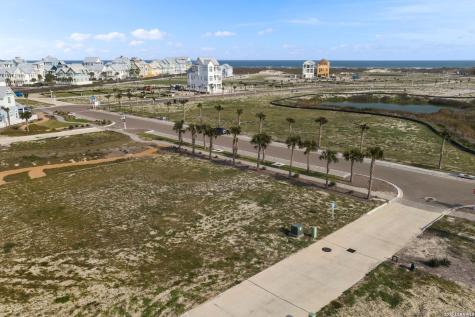426 Horse Tail Port Aransas TX 78373