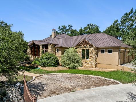 219 Doehne Oaks New Braunfels TX 78132