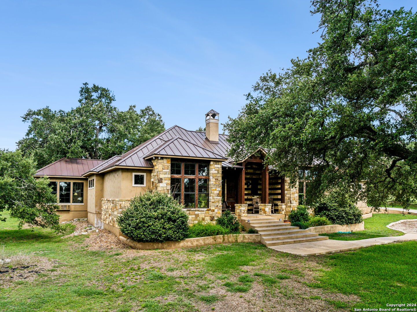 219 Doehne Oaks New Braunfels TX 78132