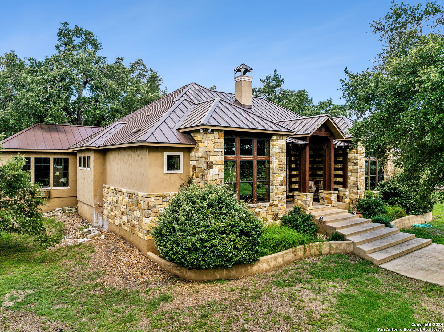219 Doehne Oaks New Braunfels TX 78132