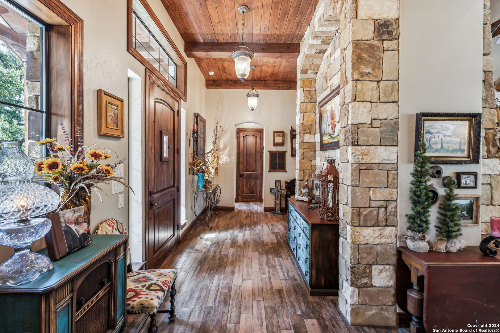 219 Doehne Oaks New Braunfels TX 78132