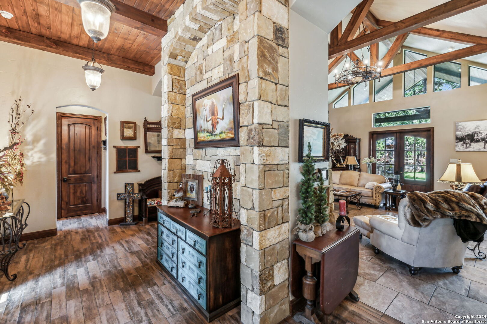 219 Doehne Oaks New Braunfels TX 78132