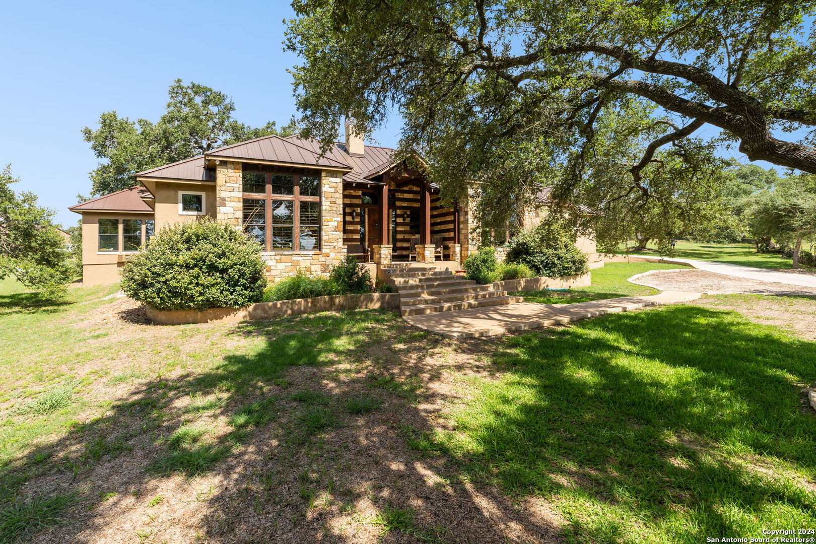 219 Doehne Oaks New Braunfels TX 78132