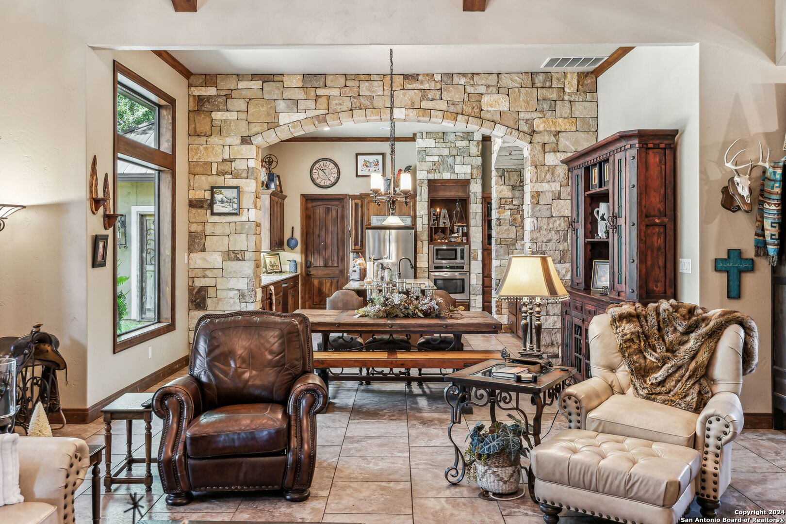 219 Doehne Oaks New Braunfels TX 78132