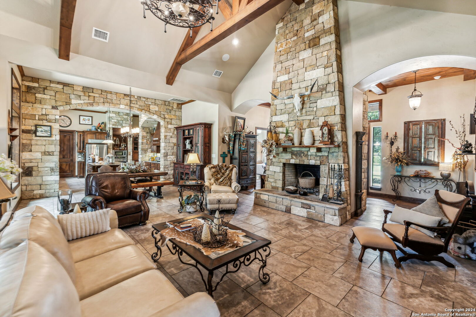 219 Doehne Oaks New Braunfels TX 78132