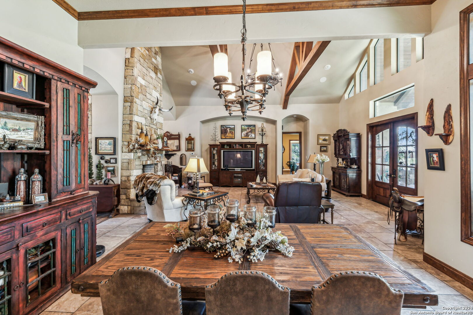 219 Doehne Oaks New Braunfels TX 78132
