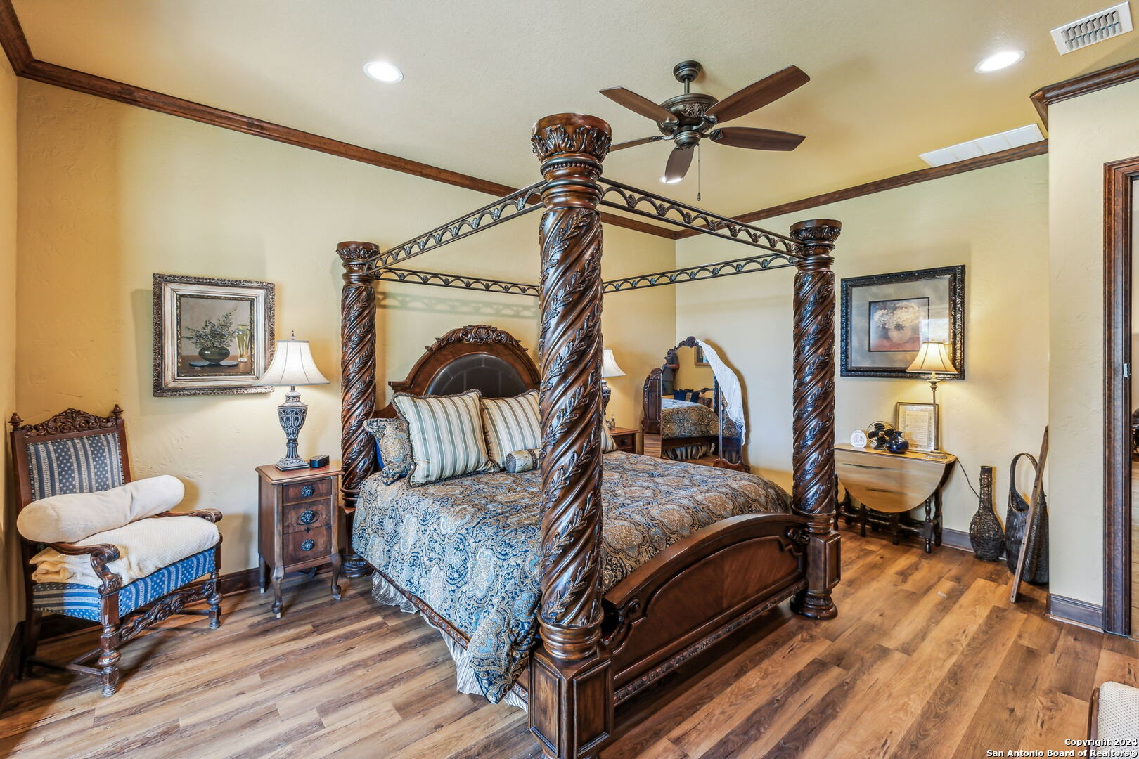 219 Doehne Oaks New Braunfels TX 78132