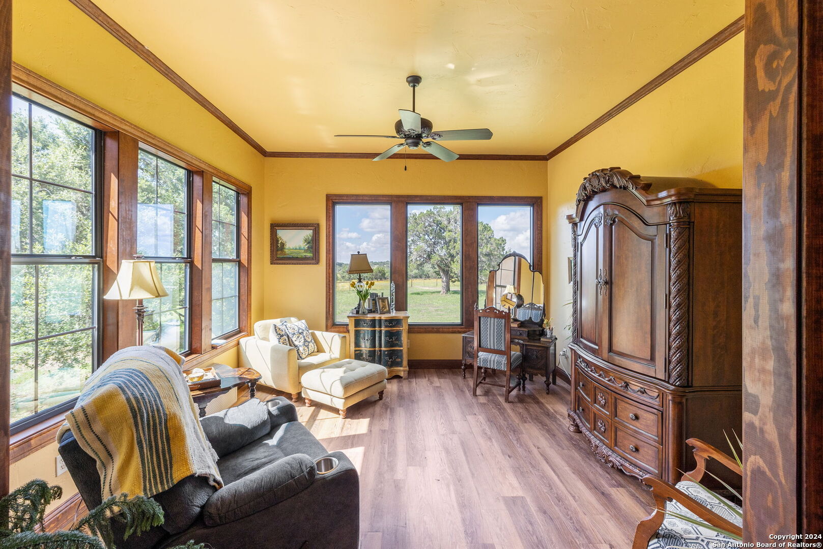 219 Doehne Oaks New Braunfels TX 78132