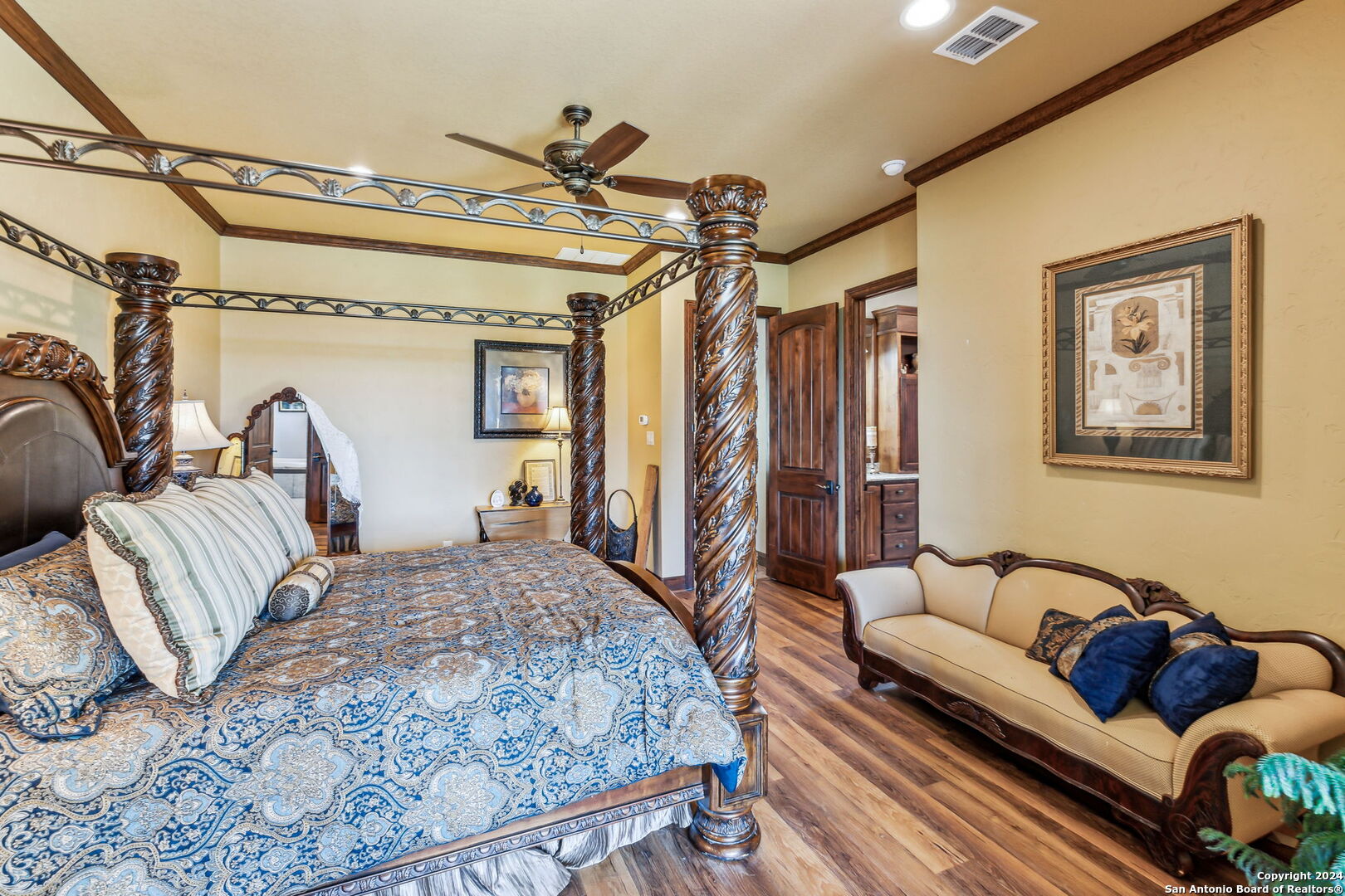 219 Doehne Oaks New Braunfels TX 78132