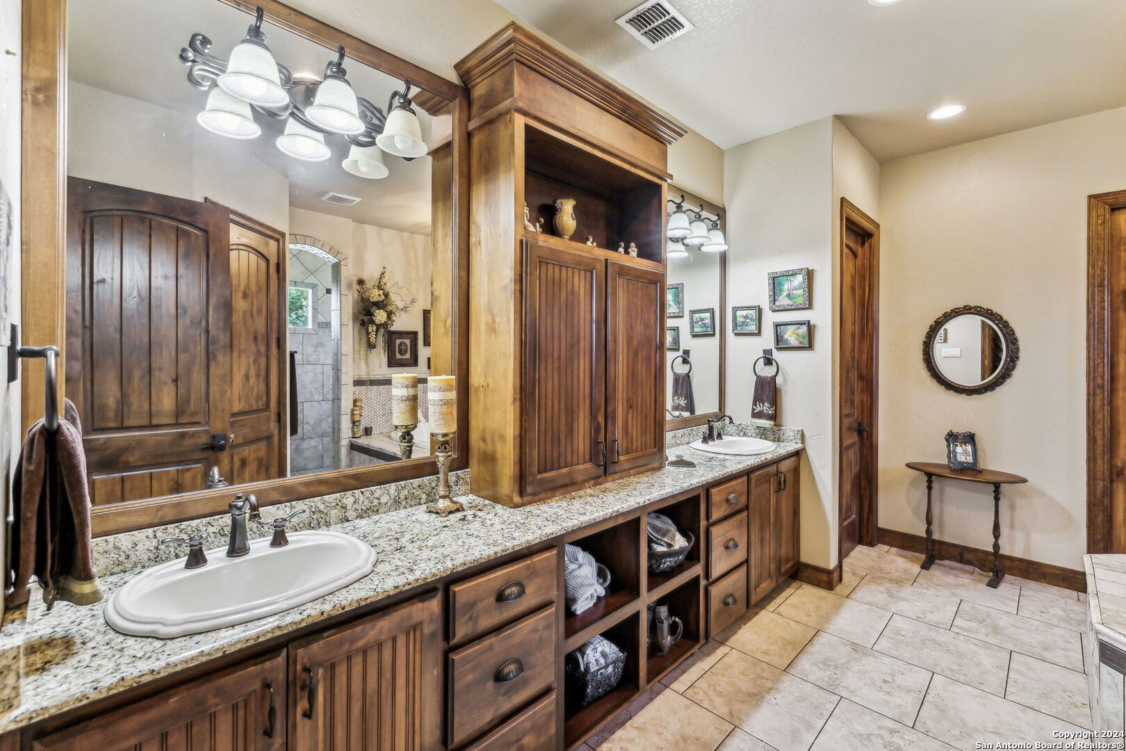 219 Doehne Oaks New Braunfels TX 78132