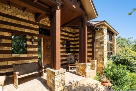 219 Doehne Oaks New Braunfels TX 78132