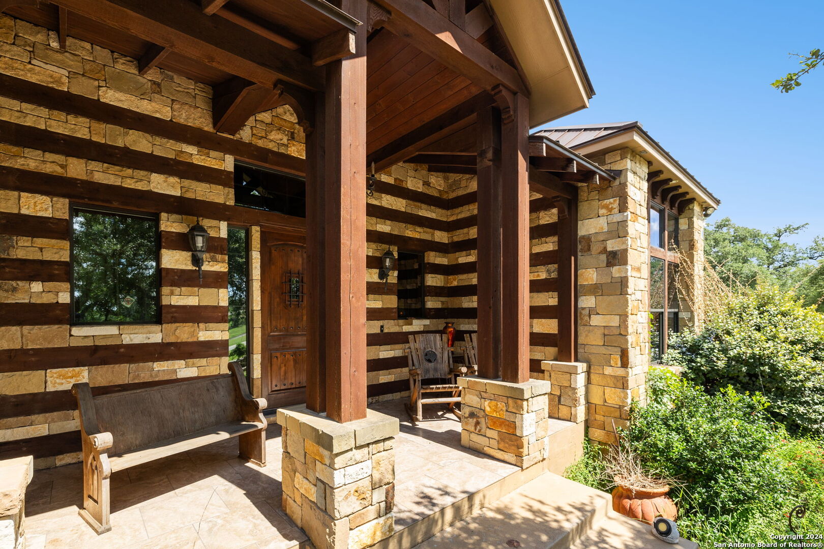 219 Doehne Oaks New Braunfels TX 78132