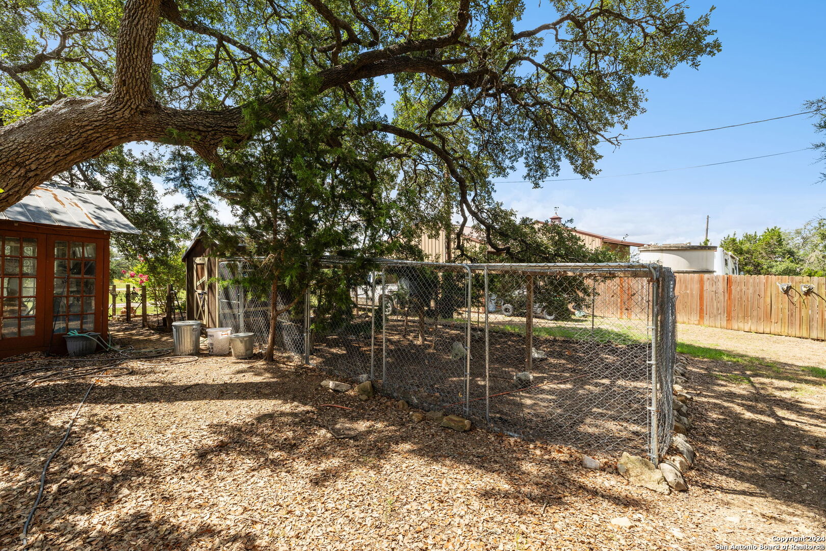 219 Doehne Oaks New Braunfels TX 78132