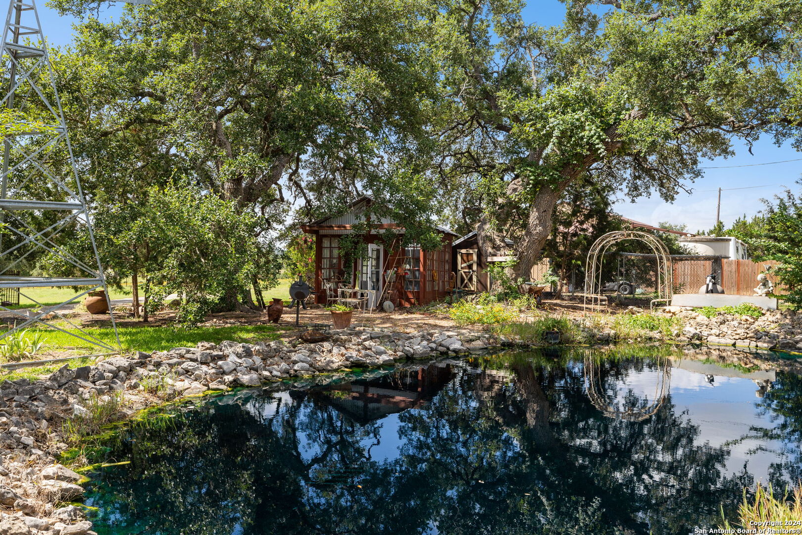 219 Doehne Oaks New Braunfels TX 78132