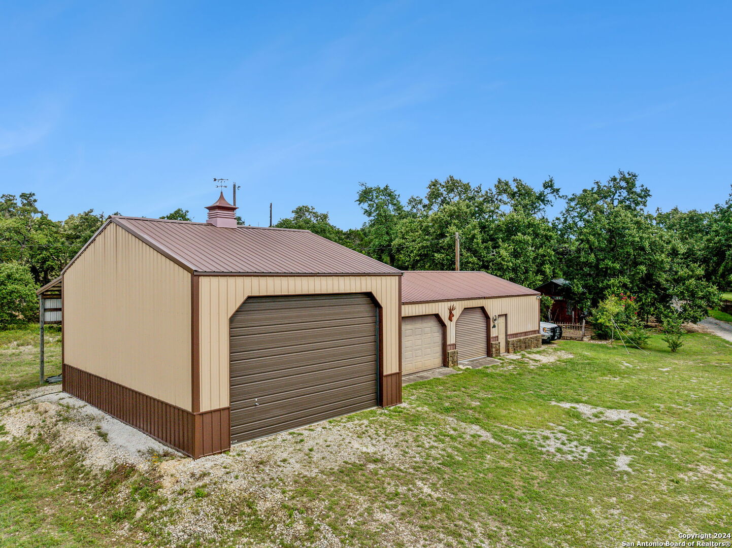 219 Doehne Oaks New Braunfels TX 78132