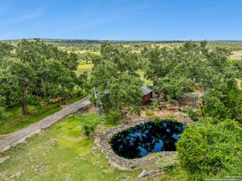 219 Doehne Oaks New Braunfels TX 78132