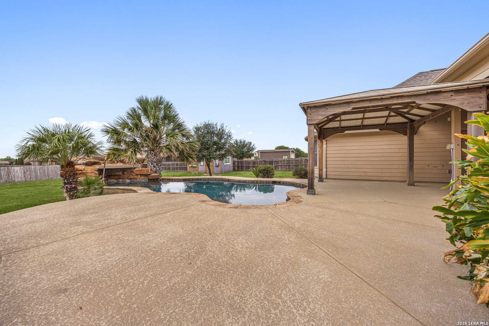 6908 Hallie Heights Schertz TX 78154